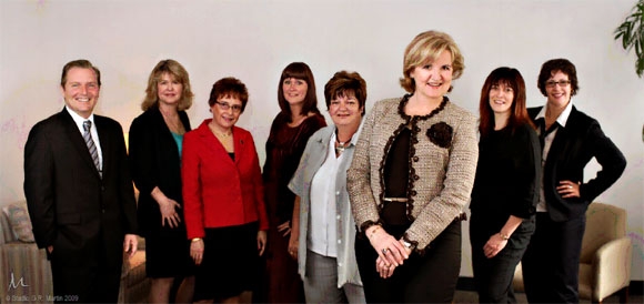 Picture of staff of the Tribunal